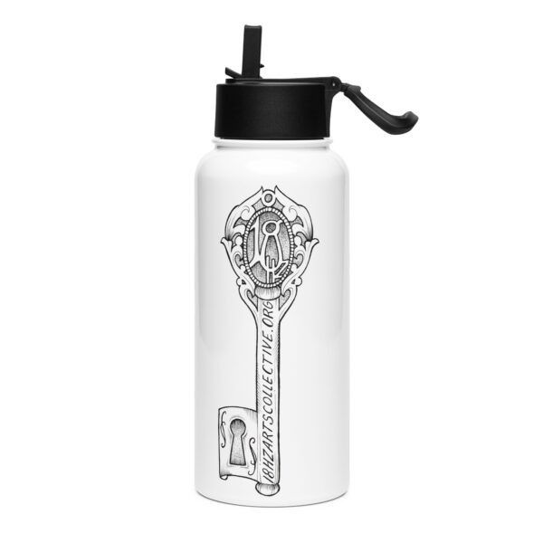 Stainless steel water bottle with a straw lid - Image 3